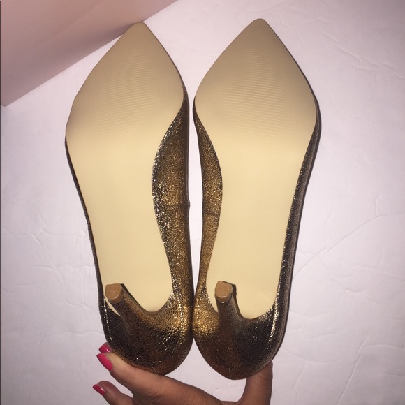 NEW in Box Women’s Rose Gold Pumps Size 6.5 - Picture 6 of 6